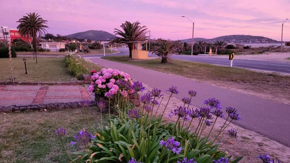Playa Grande Hotel Piriapolis Bagian luar foto