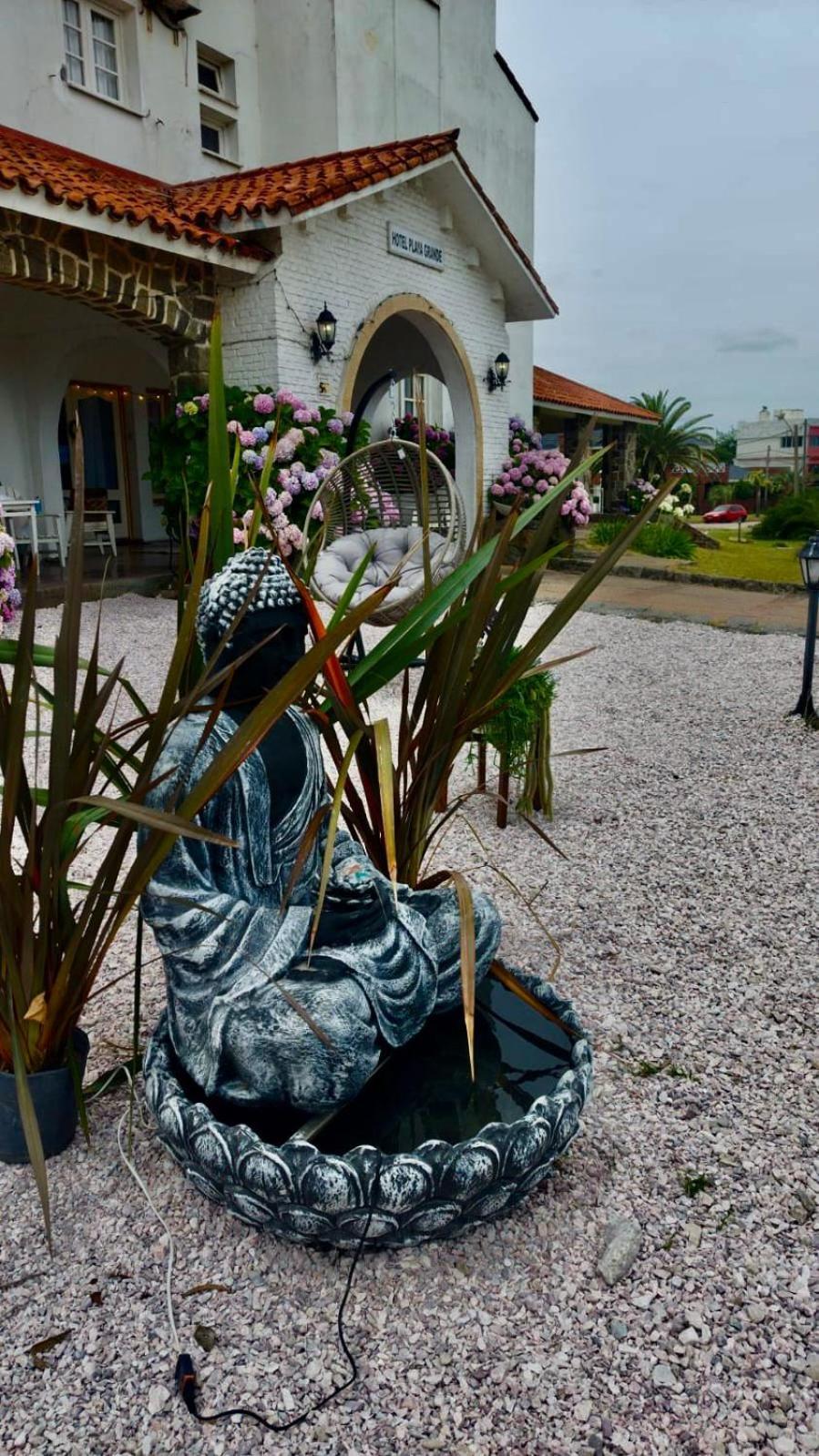 Playa Grande Hotel Piriapolis Bagian luar foto